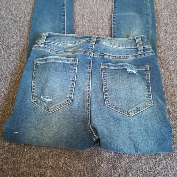 🔵 3/$30 Size 5 MIAMI Women's High Rise Jeans - Picture 8 of 15